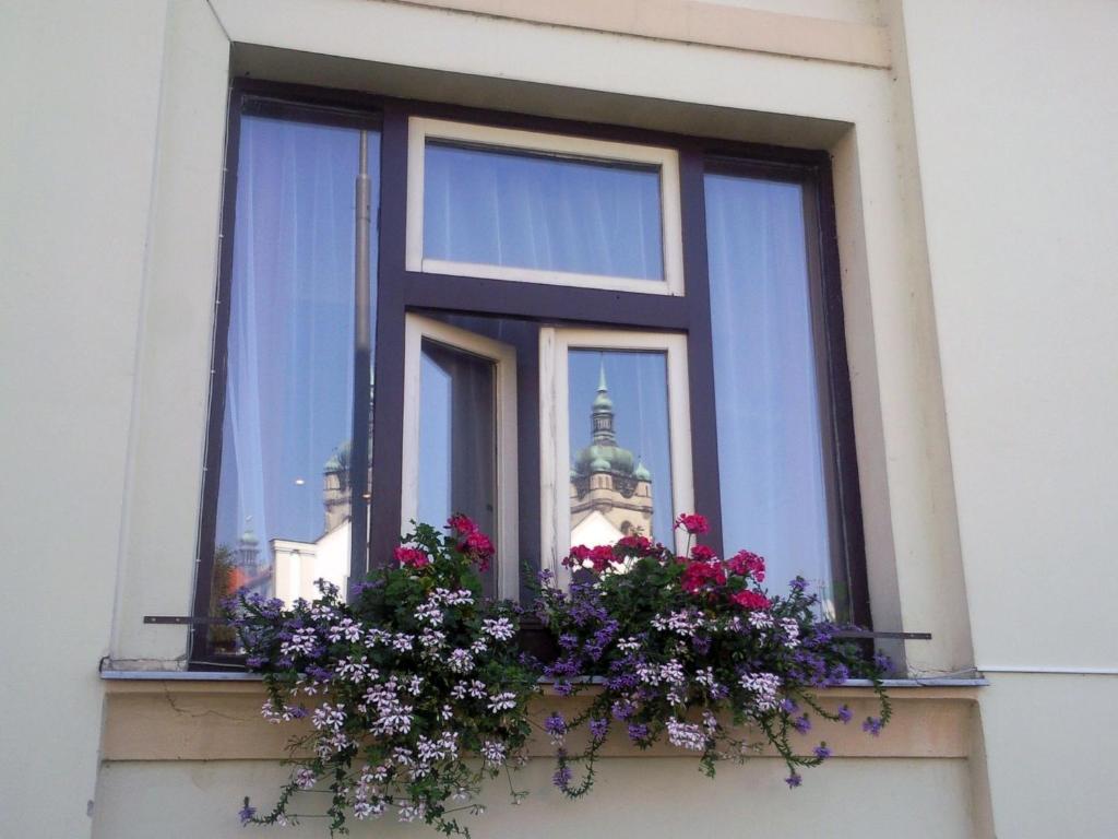 Hotel Jaro Melnik Luaran gambar